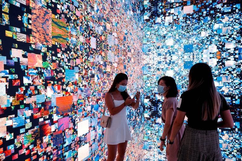 Ilustrasi Immersive Marketing: Merancang Pengalaman yang Menjelaskan Brand